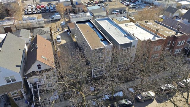 2045 N La Crosse Avenue, Chicago, IL 60639