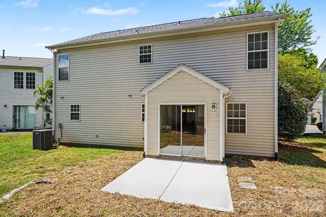 5615 Waverly Lynn Lane, Charlotte, NC 28269