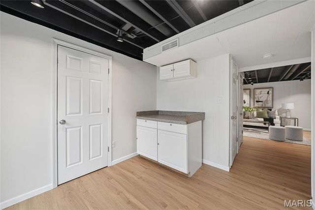 807 Portsdown Road, Ballwin, MO 63011