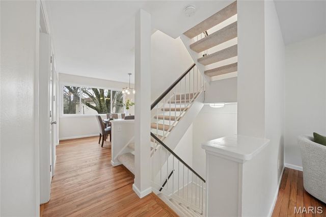 807 Portsdown Road, Ballwin, MO 63011