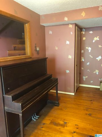 146 1ST AVENUE, Jemison, AL 35085