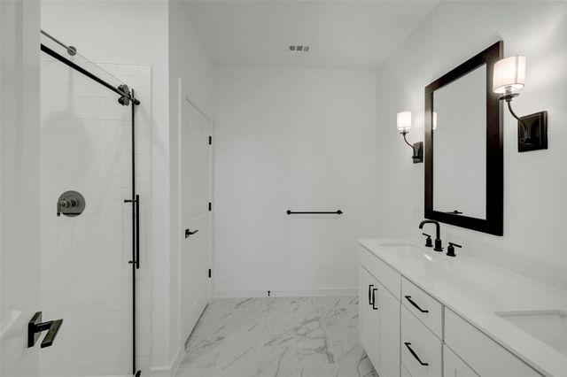 343 West Rose Marie Lane, Montgomery, TX 77356