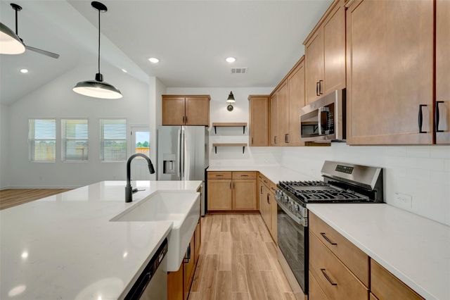 343 West Rose Marie Lane, Montgomery, TX 77356