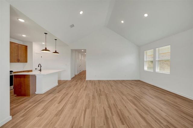 343 West Rose Marie Lane, Montgomery, TX 77356