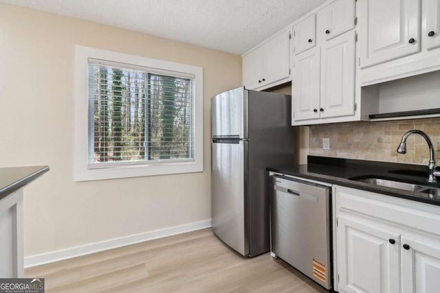 105 Running Bear Trail, Fayetteville, GA 30214