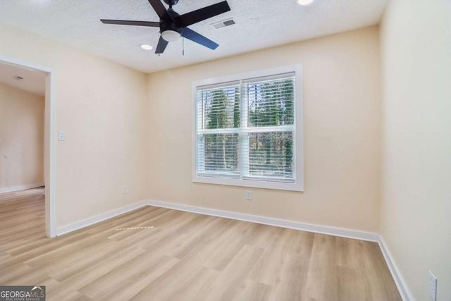 105 Running Bear Trail, Fayetteville, GA 30214