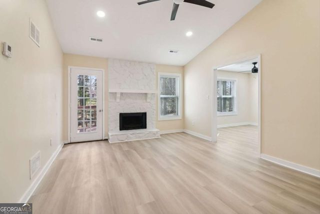 105 Running Bear Trail, Fayetteville, GA 30214