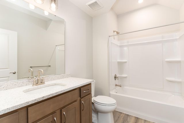 8558 Concerto, 251C, Union, KY 41091