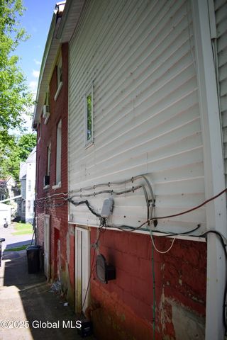 25 N Melcher Street, Johnstown, NY 12095