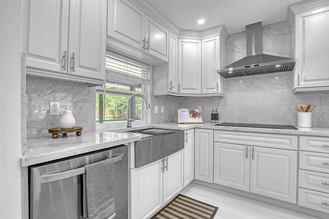 6185 White Oak Court, Jupiter, FL 33458