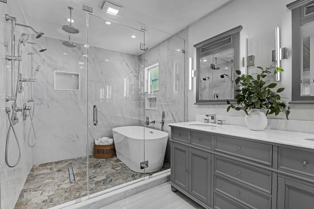 6185 White Oak Court, Jupiter, FL 33458