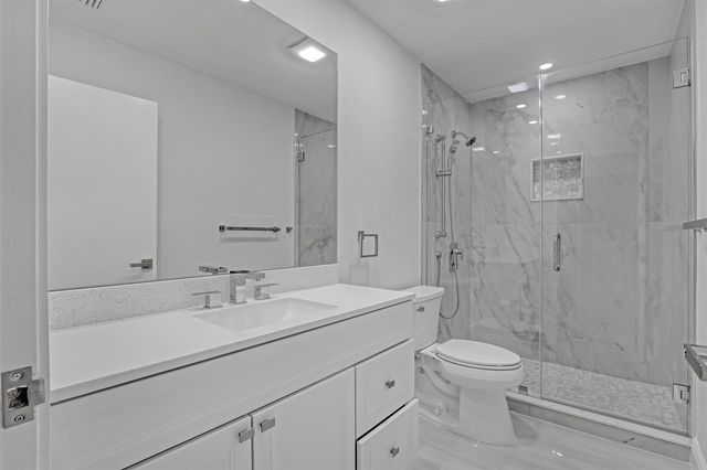 6185 White Oak Court, Jupiter, FL 33458