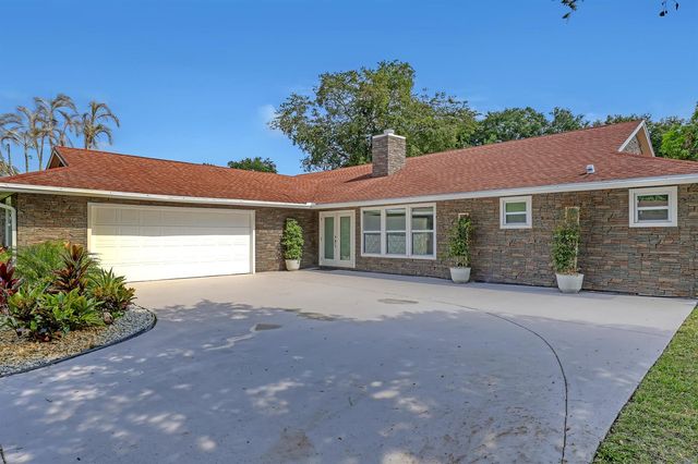 6185 White Oak Court, Jupiter, FL 33458