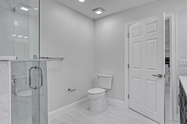 6185 White Oak Court, Jupiter, FL 33458