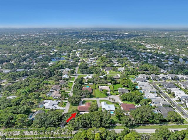 6185 White Oak Court, Jupiter, FL 33458