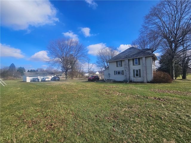 121 North Rd, Franklin Twp, PA 16001