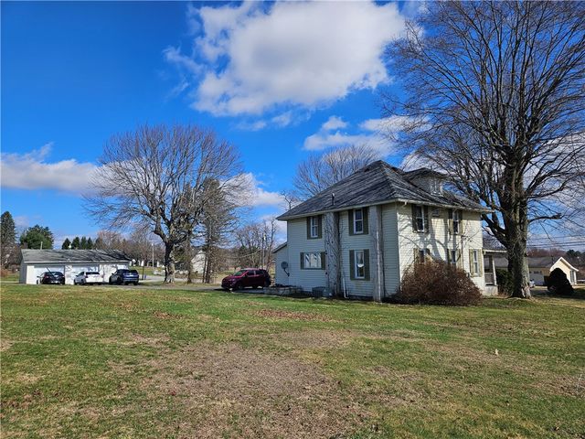 121 North Rd, Franklin Twp, PA 16001