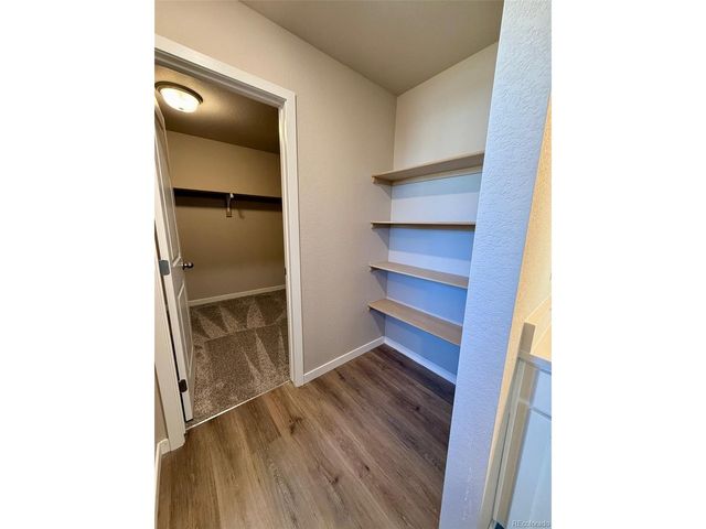 727 N Clubview St, Watkins, CO 80137