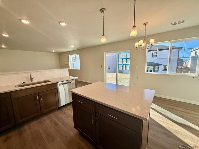 727 N Clubview St, Watkins, CO 80137