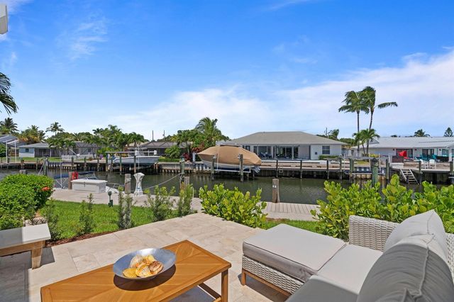2339 Treasure Isle Drive 43, Palm Beach Gardens, FL 33410