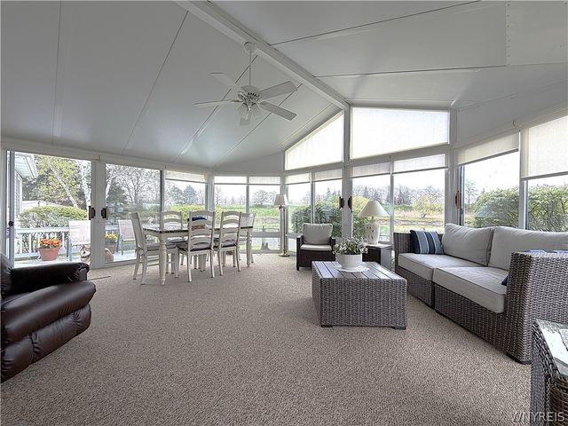 27 Button Bush Court, Amherst, NY 14228