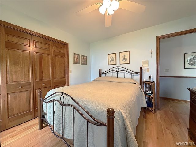 27 Button Bush Court, Amherst, NY 14228