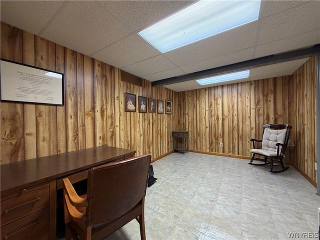 27 Button Bush Court, Amherst, NY 14228