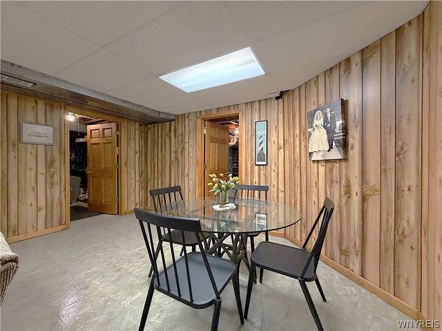 27 Button Bush Court, Amherst, NY 14228