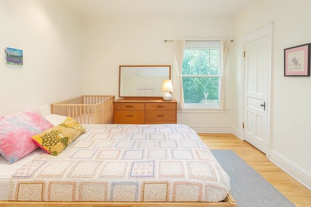 416 N Grove Avenue 2, Oak Park, IL 60302