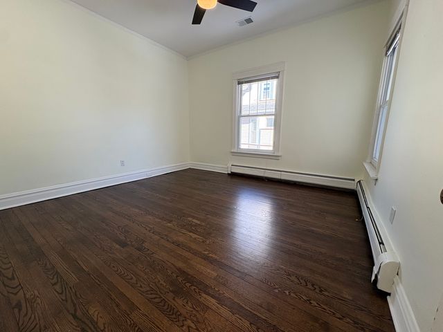 416 N Grove Avenue 2, Oak Park, IL 60302