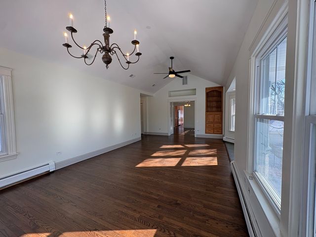 416 N Grove Avenue 2, Oak Park, IL 60302