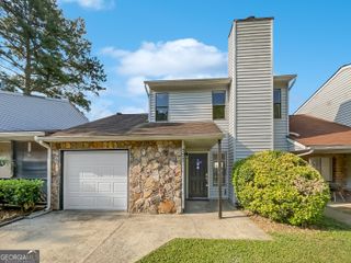 707 Pine Tree Trail 10B, Atlanta, GA 30349