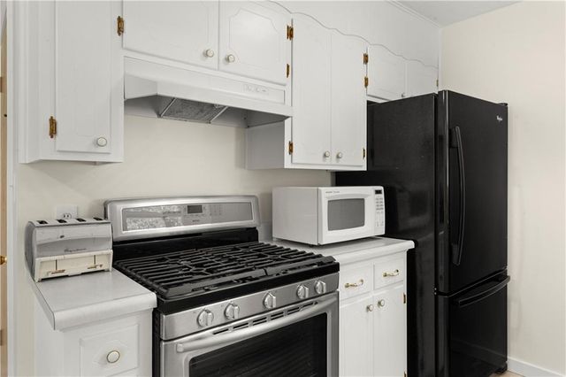 3020 S Northern Boulevard, Independence, MO 64052
