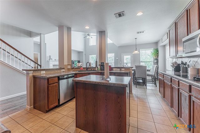 5805 Siltstone Loop, Killeen, TX 76542