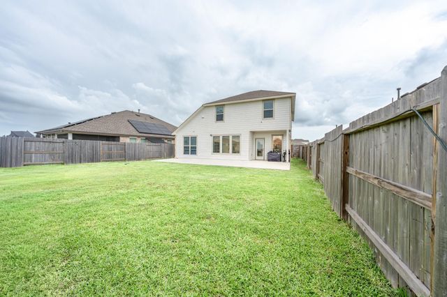 9335 Pavonia Fawn Drive, Baytown, TX 77521
