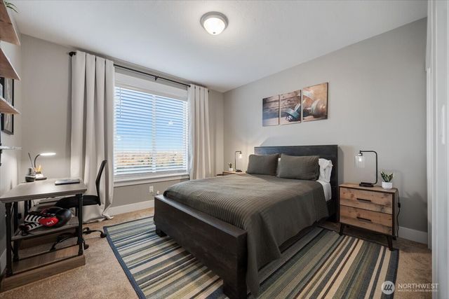 4511 Laurel Ct, West Richland, WA 99353