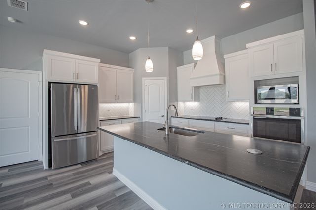 183 Rancho Sol, Durant, OK 74701