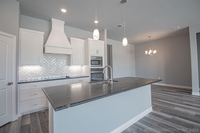 183 Rancho Sol, Durant, OK 74701