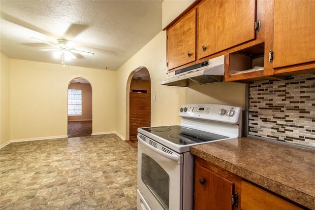 5802 Limerick Dr, Corpus Christi, TX 78413