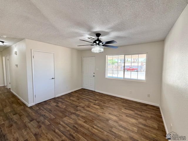 321 S 28 Ave, Yuma, AZ 85364