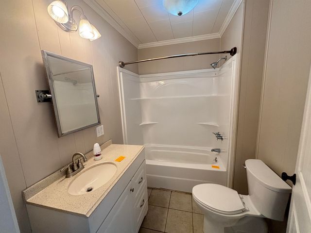 136 Catherine St, Lockport, LA 70374