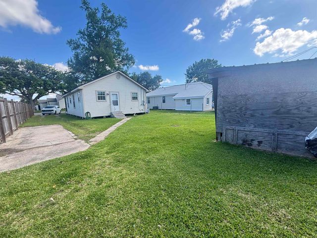 136 Catherine St, Lockport, LA 70374