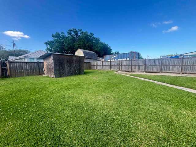 136 Catherine St, Lockport, LA 70374