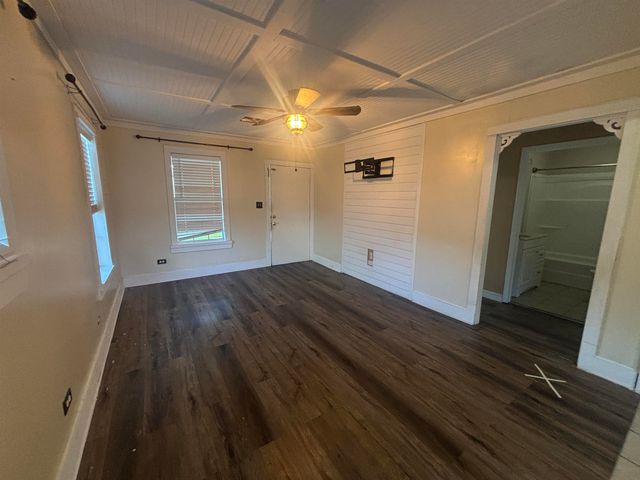 136 Catherine St, Lockport, LA 70374