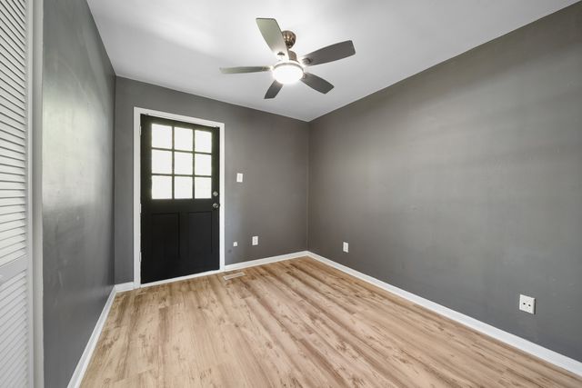 2011 219th Street, Sauk Village, IL 60411