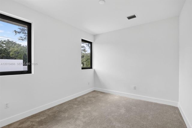 4101 N Oak Pl, Dania Beach, FL 33314