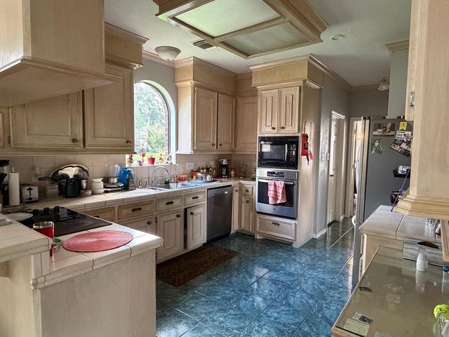 14727 N Eldridge Parkway, Houston, TX 77070