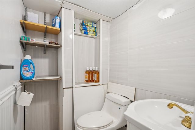 25 Monte Rd, Lynn, MA 01904