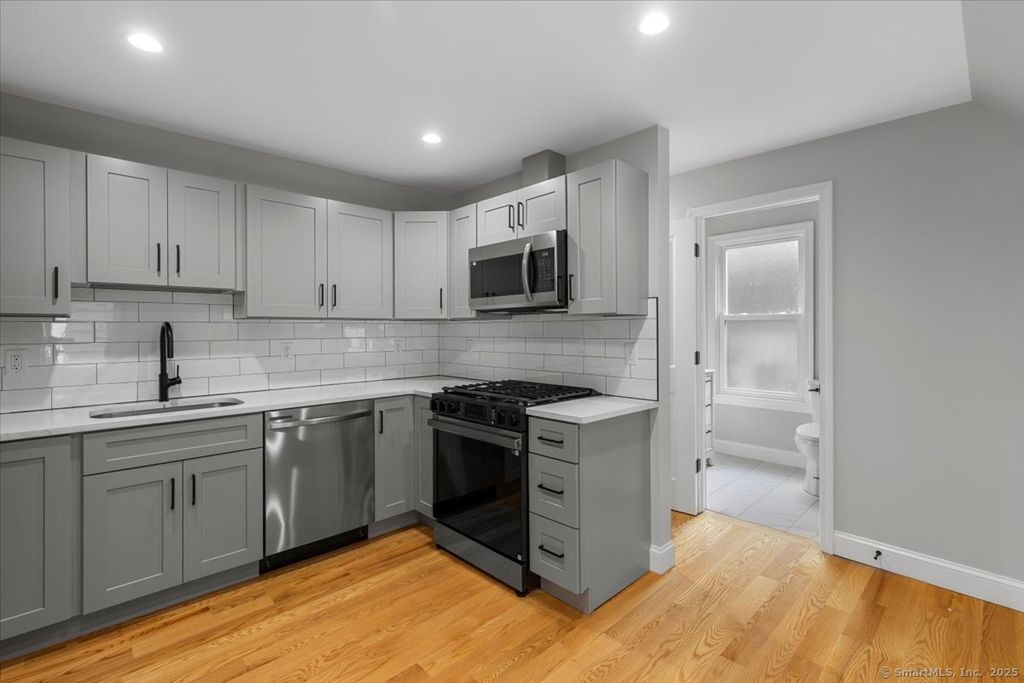 36 Maple Street 3, New Haven, CT 06511