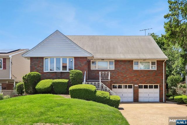 355 Chestnut Avenue, South Hackensack, NJ 07606